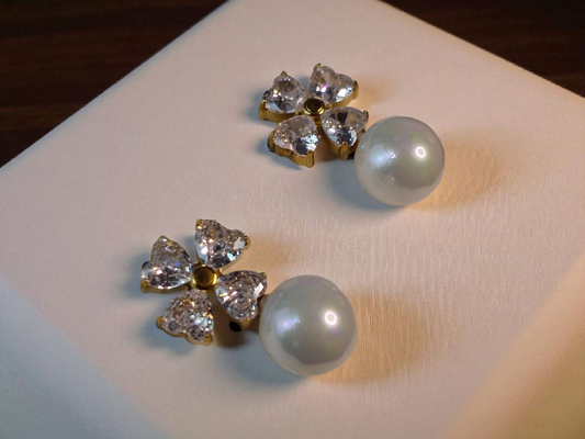 LustreHearts™ Pearl & Crystal Anti-Tarnish Earrings
